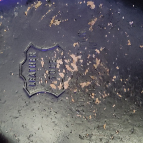 Stuart Weitzman sz 8 - read Description - Picture 4 of 5